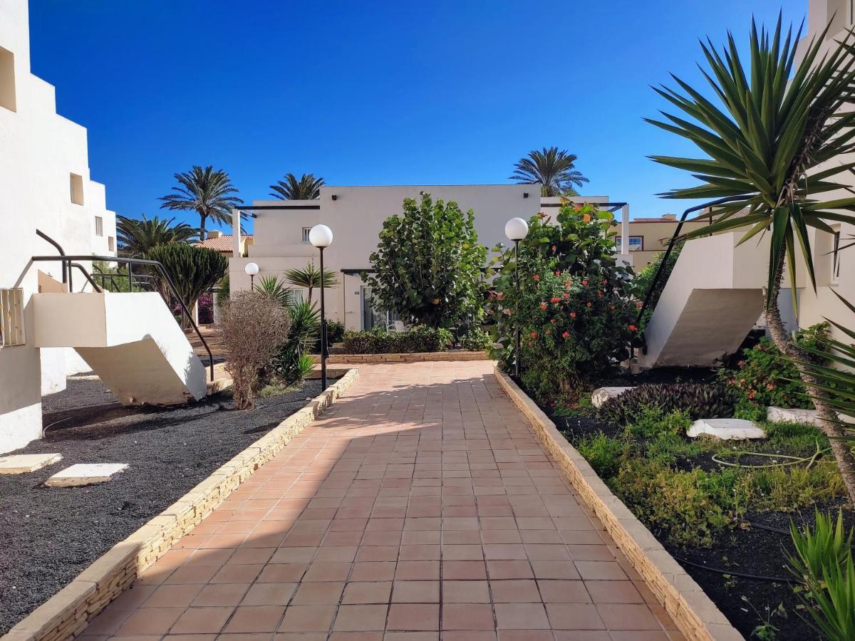 Red Hibiscus Corralejo Irent Fuerteventura Apartment Exterior foto